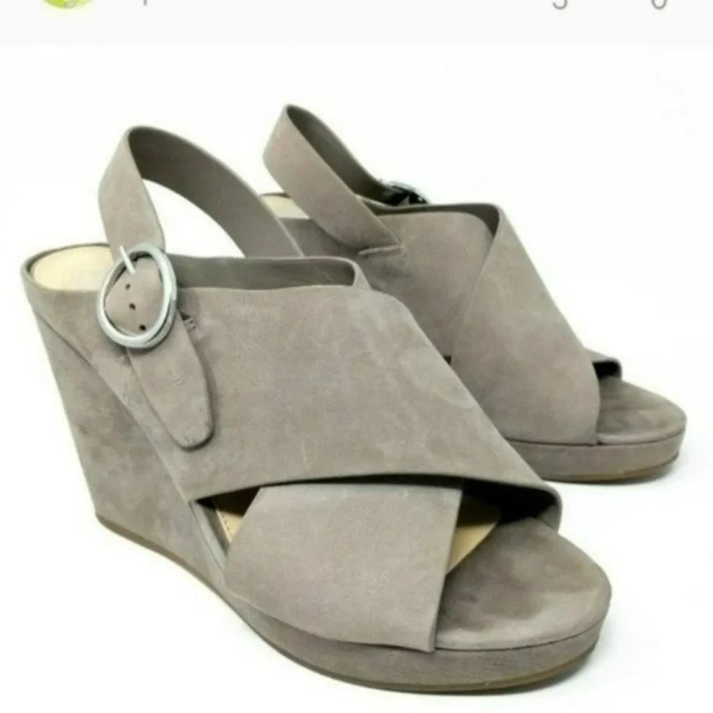 Vince Camuto Iteena Wedge Sandals -5.5 - Picture 1 of 7